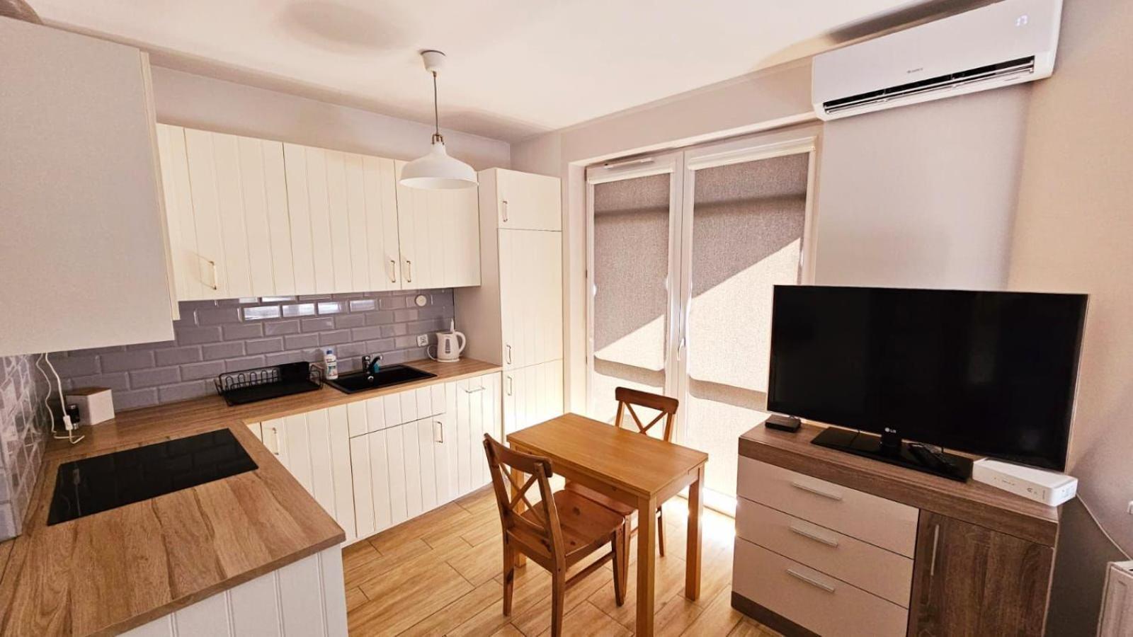 Apartament Mlynarska Piła Esterno foto